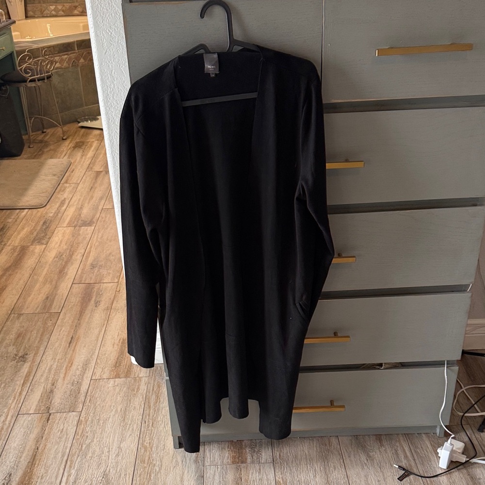 Elegant Black Women's Cardigan